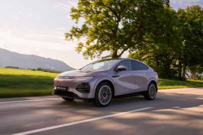 New Chinese Tesla rival set to arrive in the UK in weeks - charges in 12 minutes