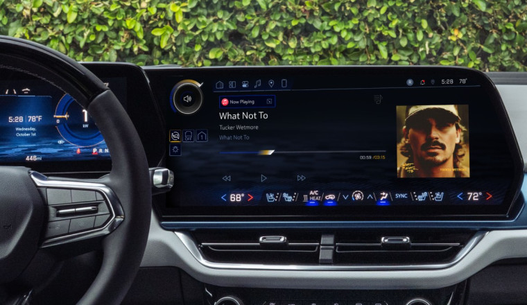 GM Bets You’ll Miss CarPlay Less With Built-In Apple Music Support