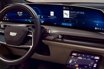 Apple Found a Way Into GM’s Dashboards Even Without CarPlay