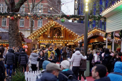The AA warns over massive parking fees for UK Christmas markets - with some cities raising prices by 50%