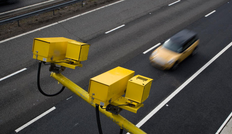 Thousands wrongly fined for speeding due to speed camera fault