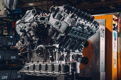 The EU's Decision to Cancel 2035 Combustion Engine Ban Leaves Automakers at Odds