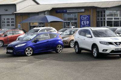 Ford dealer goes into administration with customers left in the dark