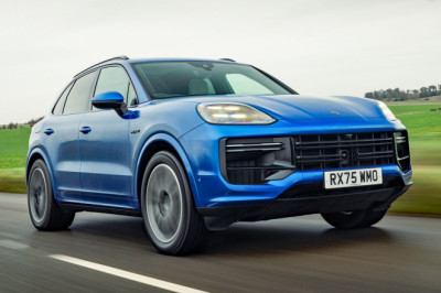 2025 Porsche Cayenne Turbo E-Hybrid | UK Review