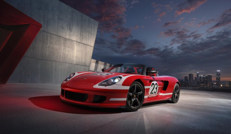 Porsche Restored This 20-Year-Old Carrera GT to ‘Zero-Kilometer Condition’