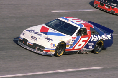 Mark Martin is ‘disturbed’ by the plane crash that killed Greg Biffle