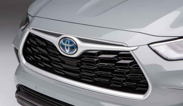 Monthly Car Payments Hit a New High: $748