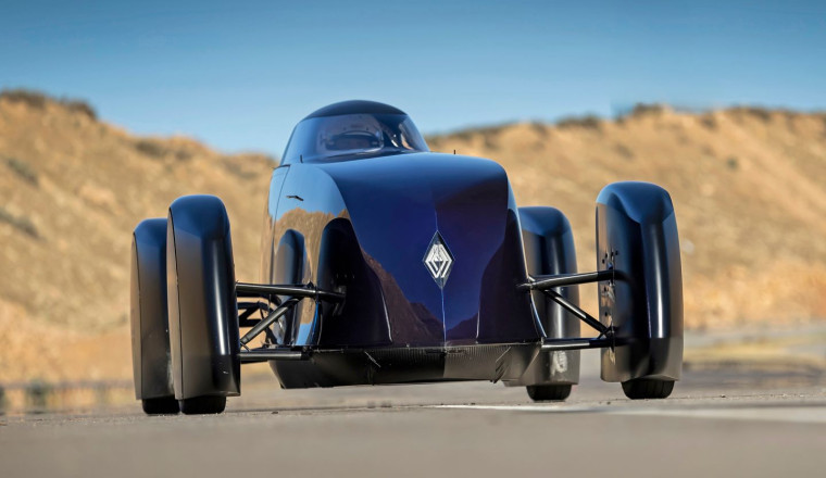 Wild Renault Filante claims EV efficiency record