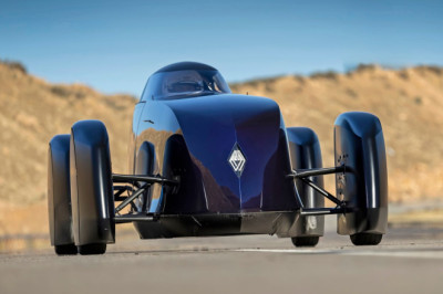 Wild Renault Filante claims EV efficiency record