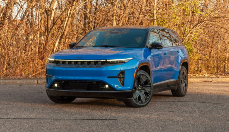 2025 Jeep Wagoneer S Review: Unfortunately Unfinished