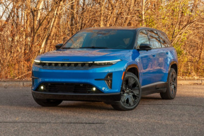 2025 Jeep Wagoneer S Review: Unfortunately Unfinished