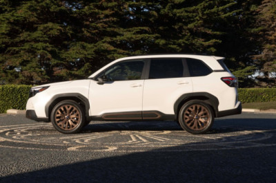 2025 Subaru Forester Hybrid Road Test Review: Treading (Lightly) on the Other Guys