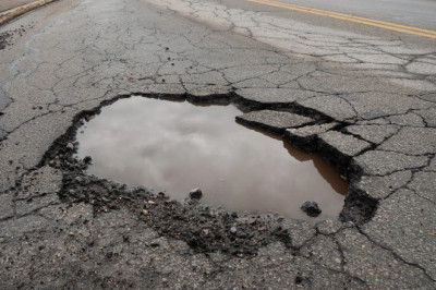 The Sorry State of UK Roads: Pothole Compensation Claims Surge 91% in Three Years