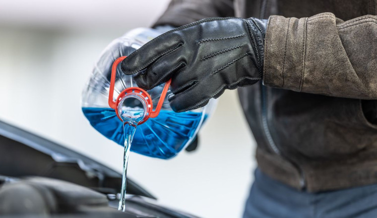 Drivers who use antifreeze this weekend issued urgent warning