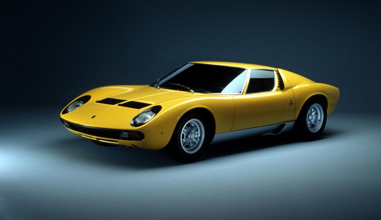 The Classic Cars MAKING Money Right Now: Winners and Losers in the Last 12 Months