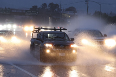 Driving With Your Hazards on in Bad Weather Might Be Illegal Where You Live