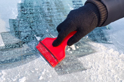 How to defrost your car to avoid fines and damaging your vehicle