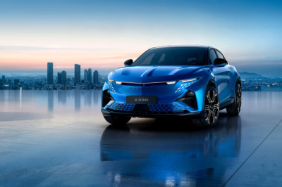 Jan 5: UK manufacturing recovers; New Venezuelan leader seeks cooperation; A390 prices