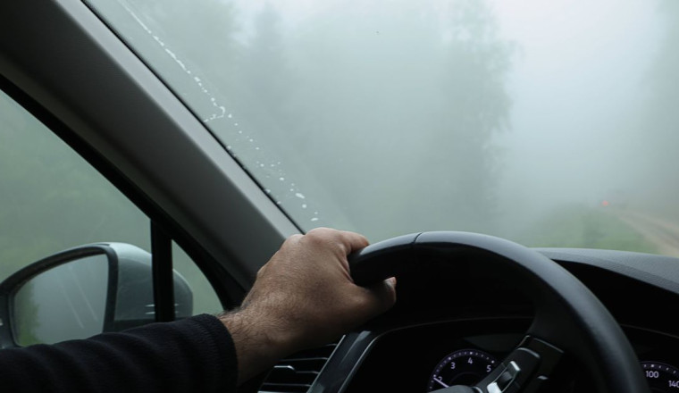 Car windscreens won't mist up in cold weather if you use 1 unusual household item