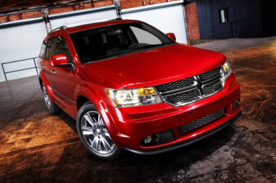 Dodge Sold 17 New Journeys Last Year, Even Though It Died in 2020