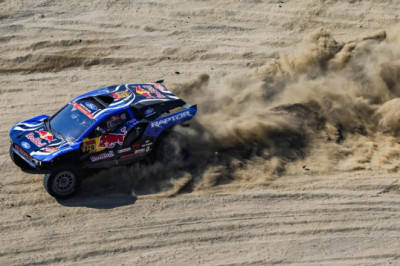 Ford locking out top-five, Loeb suffers setback