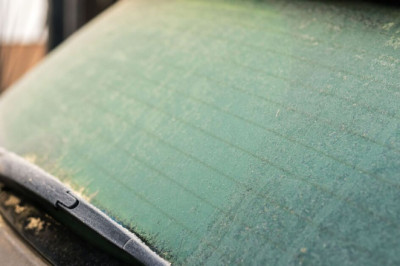 De-ice your car windscreen in ‘seconds’ with 30p kitchen ingredient