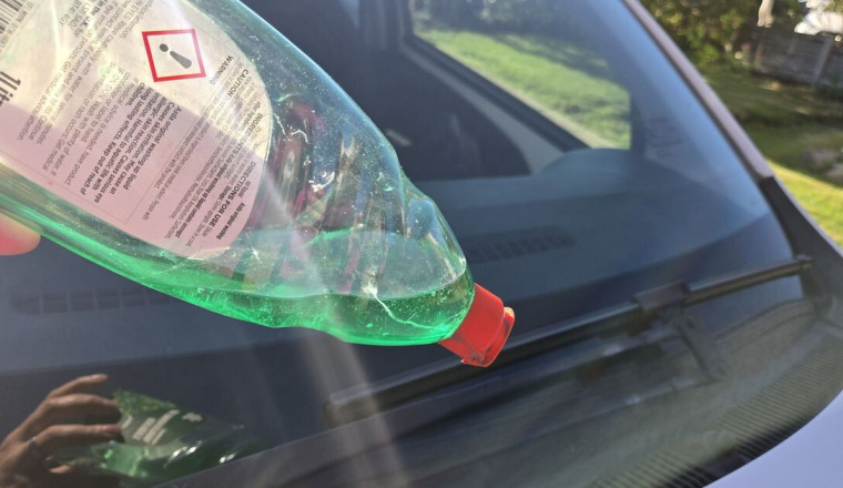 Drivers urged to put washing up liquid on windscreen on Thursday