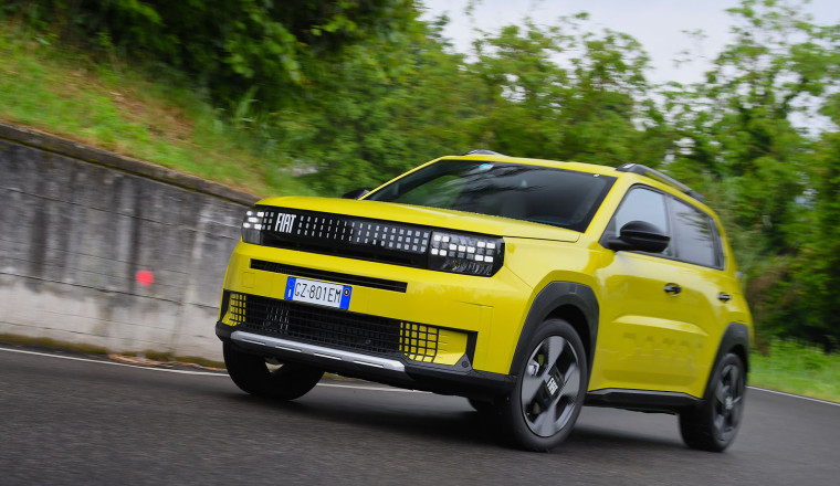 Fiat confirms pure-petrol, manual-gearbox Grande Panda for UK