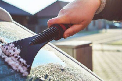 Stop windscreen freezing on inside by removing 1 item from car in January