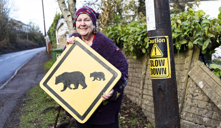UK Resident Installs ‘Bear Crossing’ Signs To Tackle Speeding Drivers