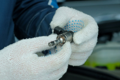 How To Clean Fuel Injectors Yourself, And Check If They Really Need It