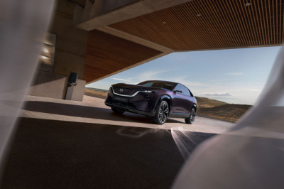 Mazda CX-6e specs, details and features