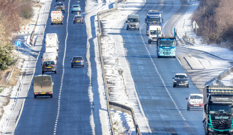 Motoring school issues important winter advice for driving in icy conditions
