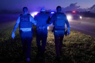 Democratic And Republican-Run States Are Locking ICE Out Of Their License Plate Databases