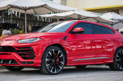 Here's How Much A 2020 Lamborghini Urus Has Depreciated In 5 Years
