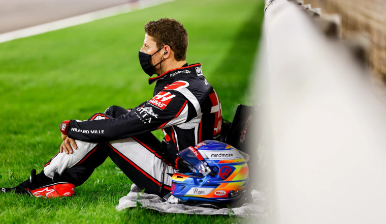 Grosjean reunited with helmet from 2020 Bahrain GP crash