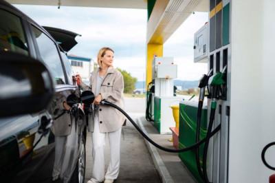 Drivers hit with 17p per mile petrol charges in January but there's 3 ways around it