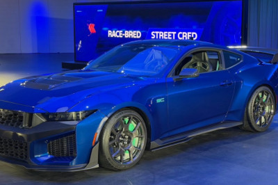 2026 Ford Mustang Dark Horse SC: For People Who Will Actually Track Their Car