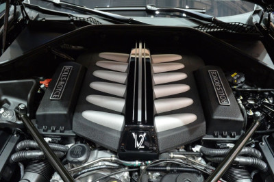 BMW’s Big Engines Will Continue, Even The V12