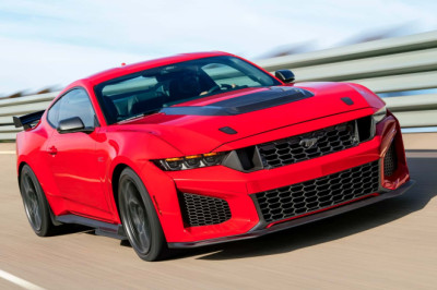 Ford Mustang Dark Horse SC Revealed: A Sinister Supercharged Pony Car