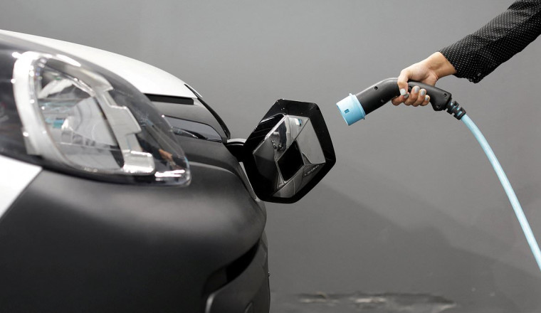 The average UK household is being priced out of electric car ownership, report claims