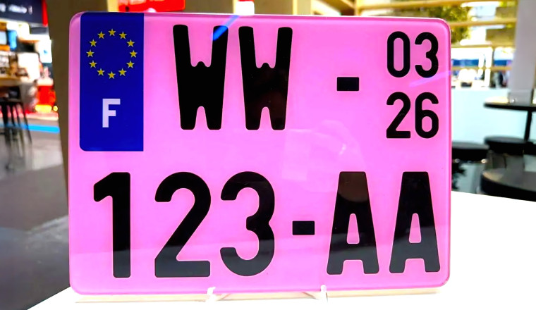 These New Pink License Plates Aren’t For Show, They’re A Warning Sign