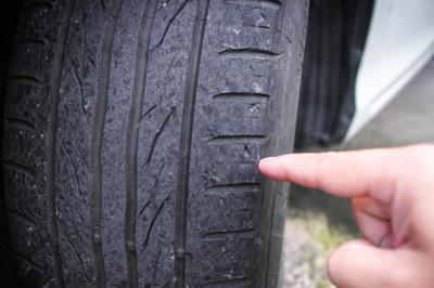 These Tire Wear Patterns Could Reveal What's Wrong With Your Car