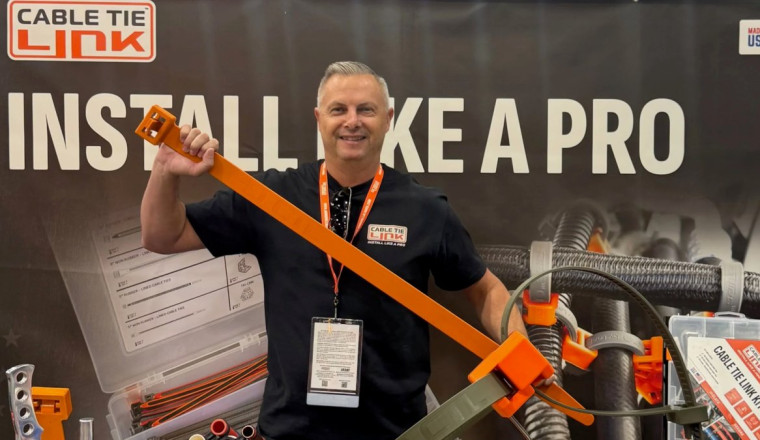 You’ll Have That on Those Big Jobs: The World’s Largest Zip Tie Is Nearly 4 Feet Long and $75