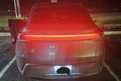 Tesla Model Y Juniper's Taillights Are So Confusing A Cop Thought They Were Broken