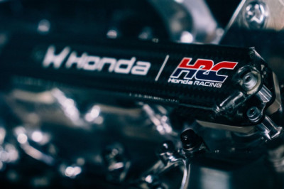 Honda unveils 2026 F1 power unit for Aston Martin