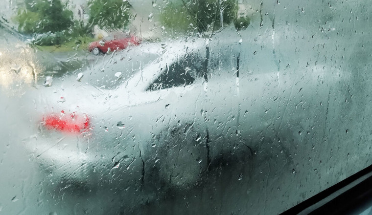 AA urges all drivers to press 2 buttons to defog car windows in 'quickest' way