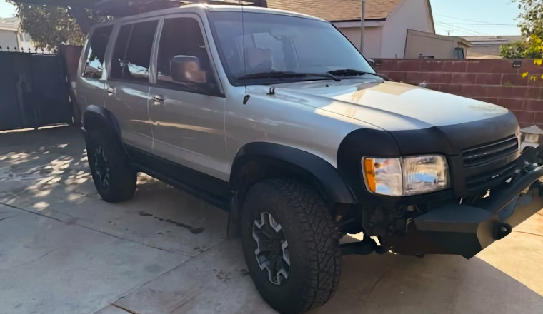 At $12,999, Is This 2000 Isuzu Trooper Overlander An Underrated Deal?
