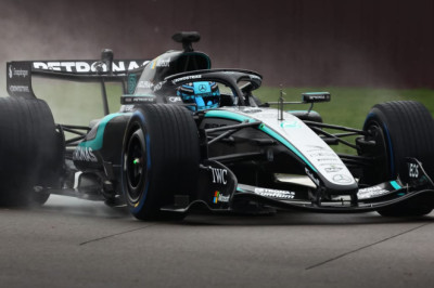 Mercedes' immediate shakedown mileage is a warning shot