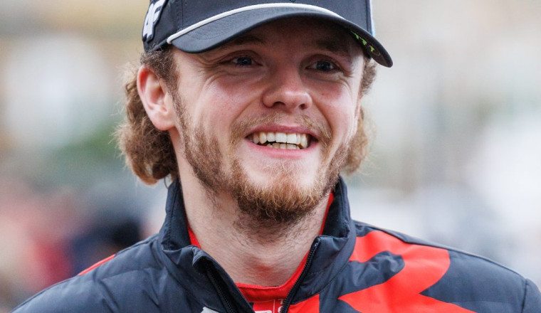 Solberg beats everyone by over 30s to take Monte lead